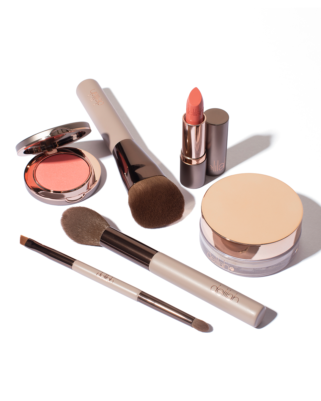 Delilah - Pure Touch Powder - Translucent